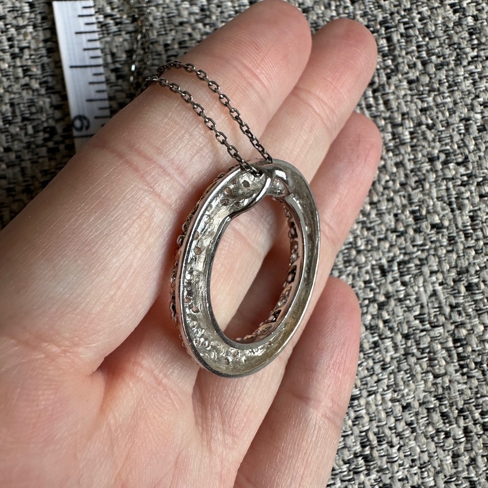 Y2K ✨ Silver & Rhinestone Necklace - Picture 4 of 8